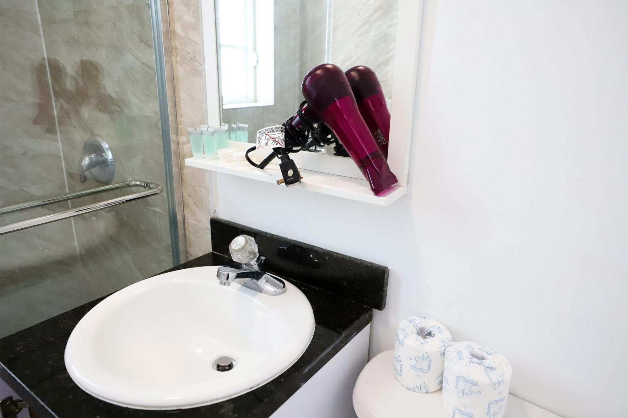 2 Bedroom Apartment 3 Minute Walk To South Beach & Ocean Drive Miami Beach Dış mekan fotoğraf